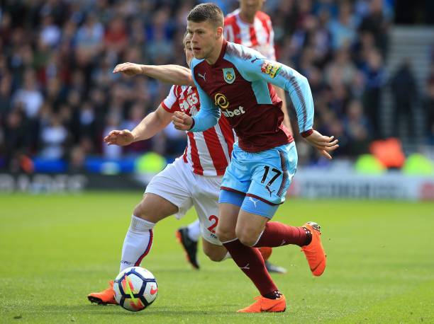 助对于中场 助对于中场