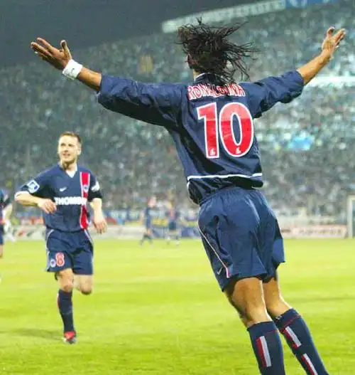 员的人文关 员的人文关